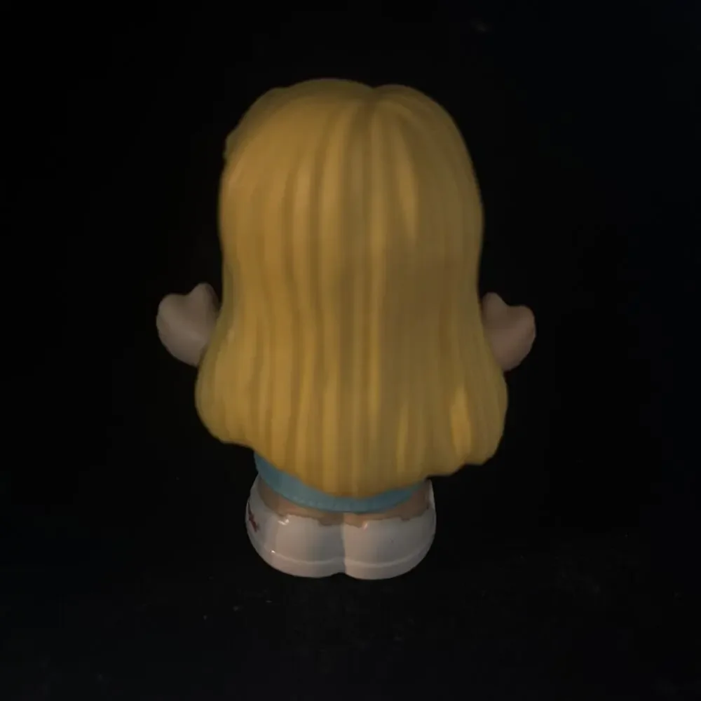 Fisher Price Little People Figure Barbie Girl Dreamhouse Blonde Hair (AZ